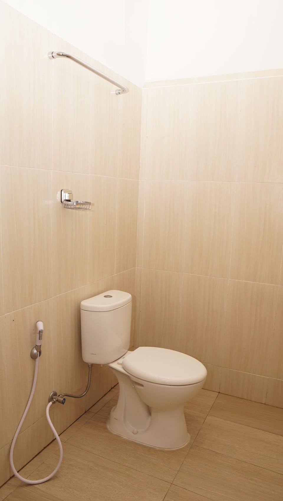 Shower, rainfall showerhead, towels, soap