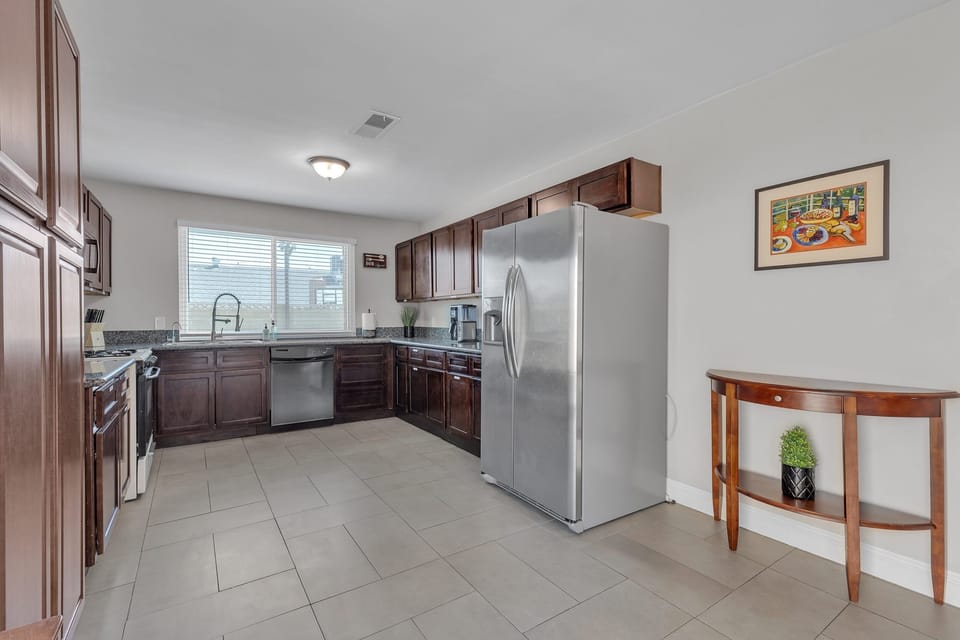 With over 2,700 square feet of thoughtfully designed living space, this home blends cozy comfort with the breathing room you crave during longer stays.