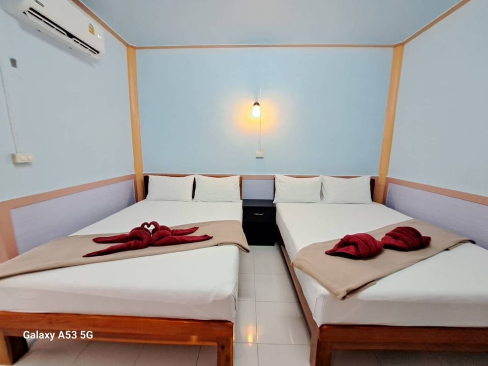 Superior Family room for 4 people | Egyptian cotton sheets, premium bedding, memory foam beds, in-room safe