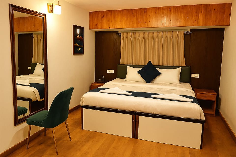 Deluxe Double Room | Iron/ironing board, free WiFi, bed sheets