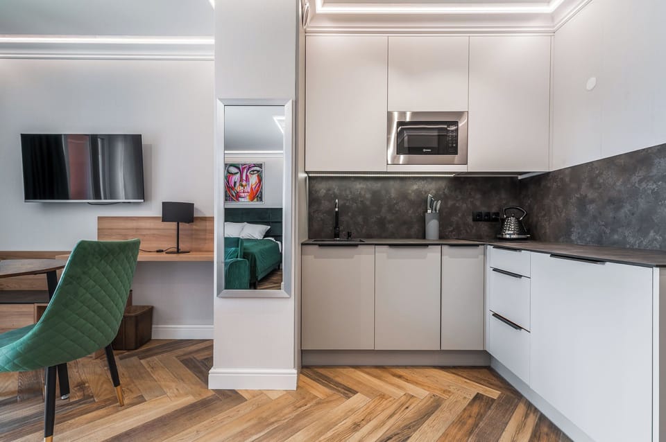 Classic Studio, Balcony | Private kitchenette | Fridge, electric kettle