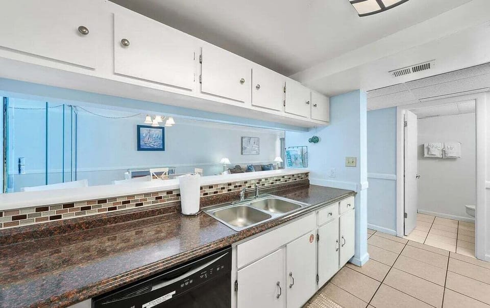 Full kitchen with all the cooking essentials
