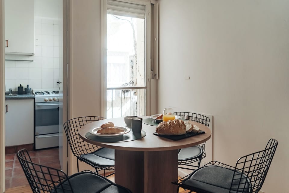 Standard Apartment | Private kitchen | Full-size fridge, microwave, oven, stovetop
