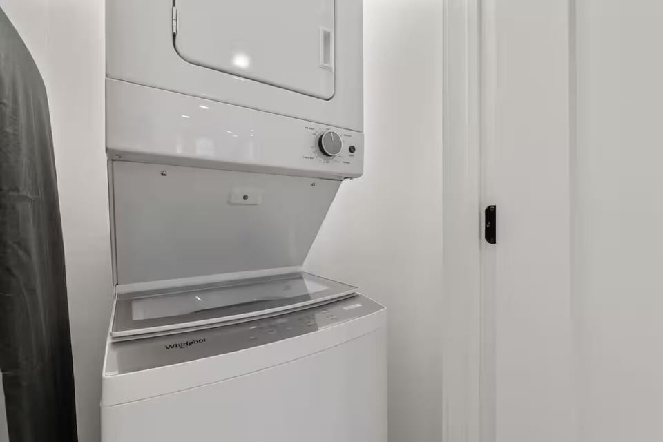 Pack light and keep clothes fresh with in-unit washer and dryer.