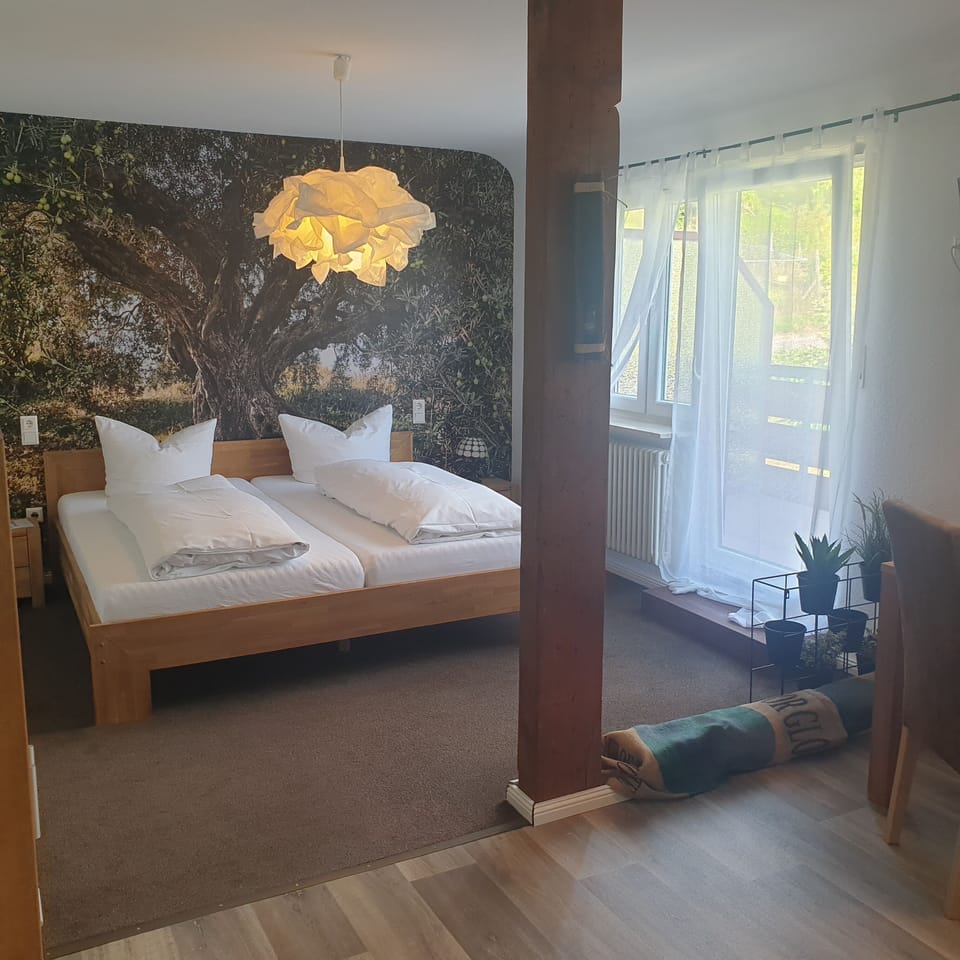 Comfort Double Room, Balcony | In-room dining