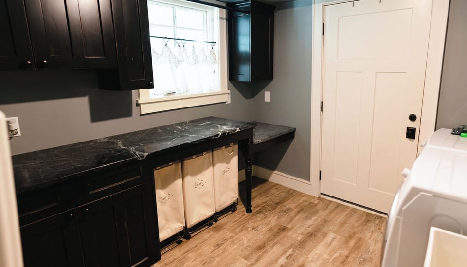 Fully equipped laundry room