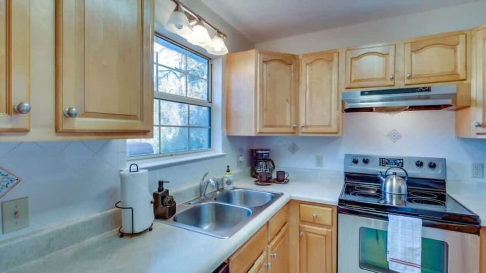 Fully equipped kitchen with everything you need to prepare meals with ease.