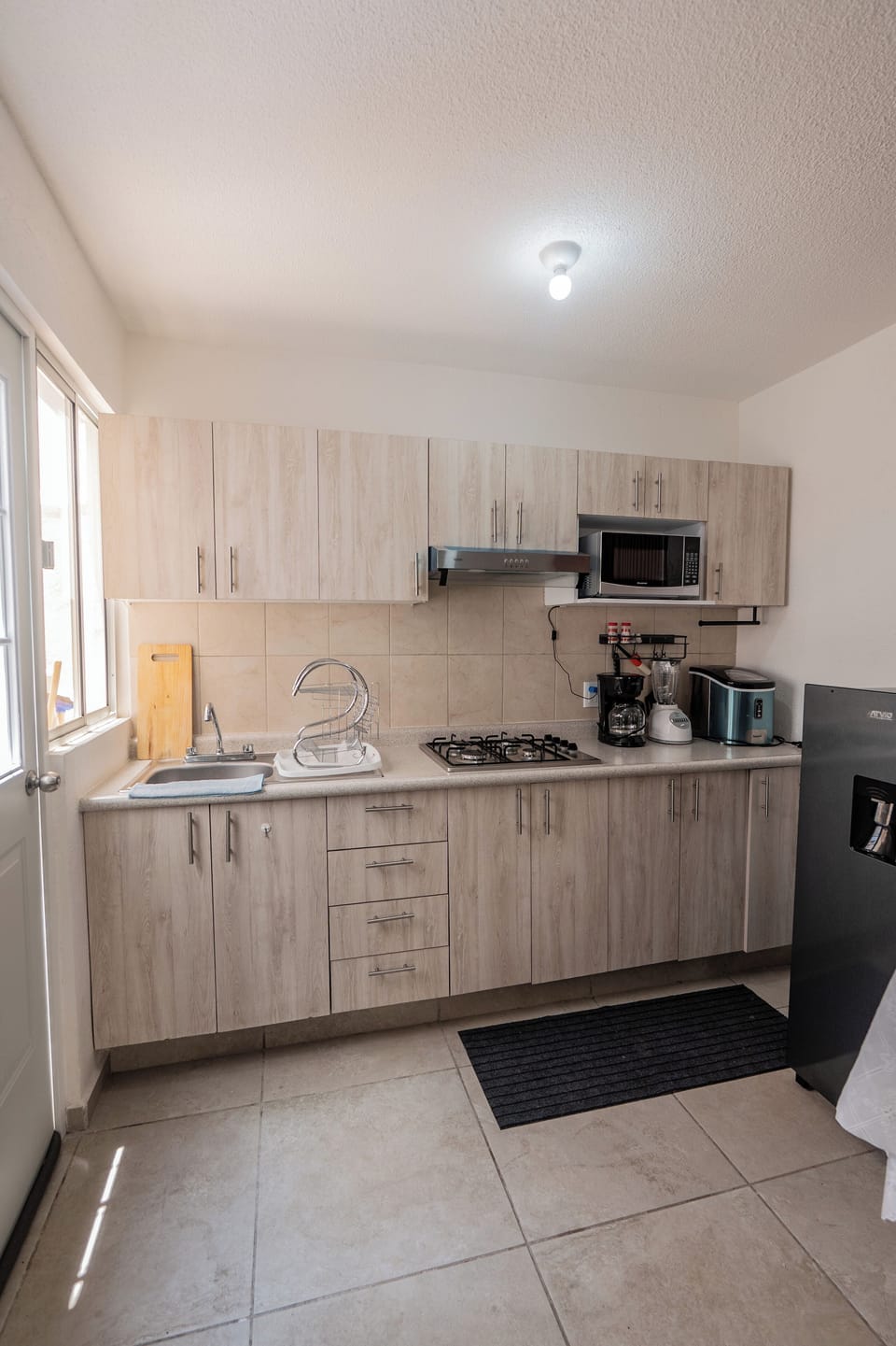 Family House, Pool View | Private kitchen