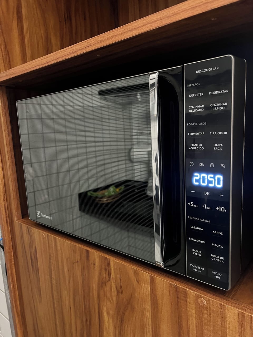 Microwave