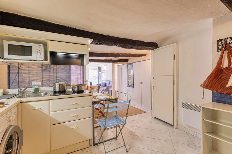 Kitchen and dining area