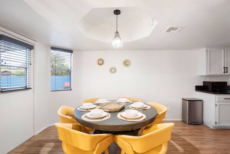 Kitchen Table