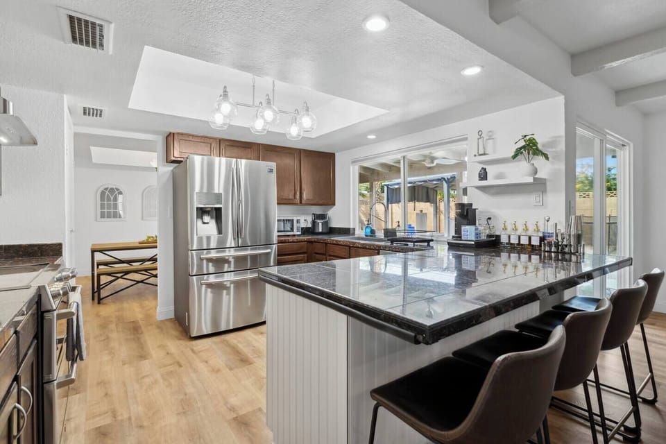 Fully equipped kitchen