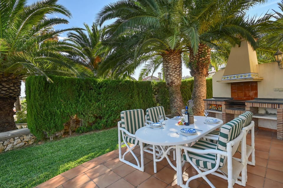 Outdoor dining area
