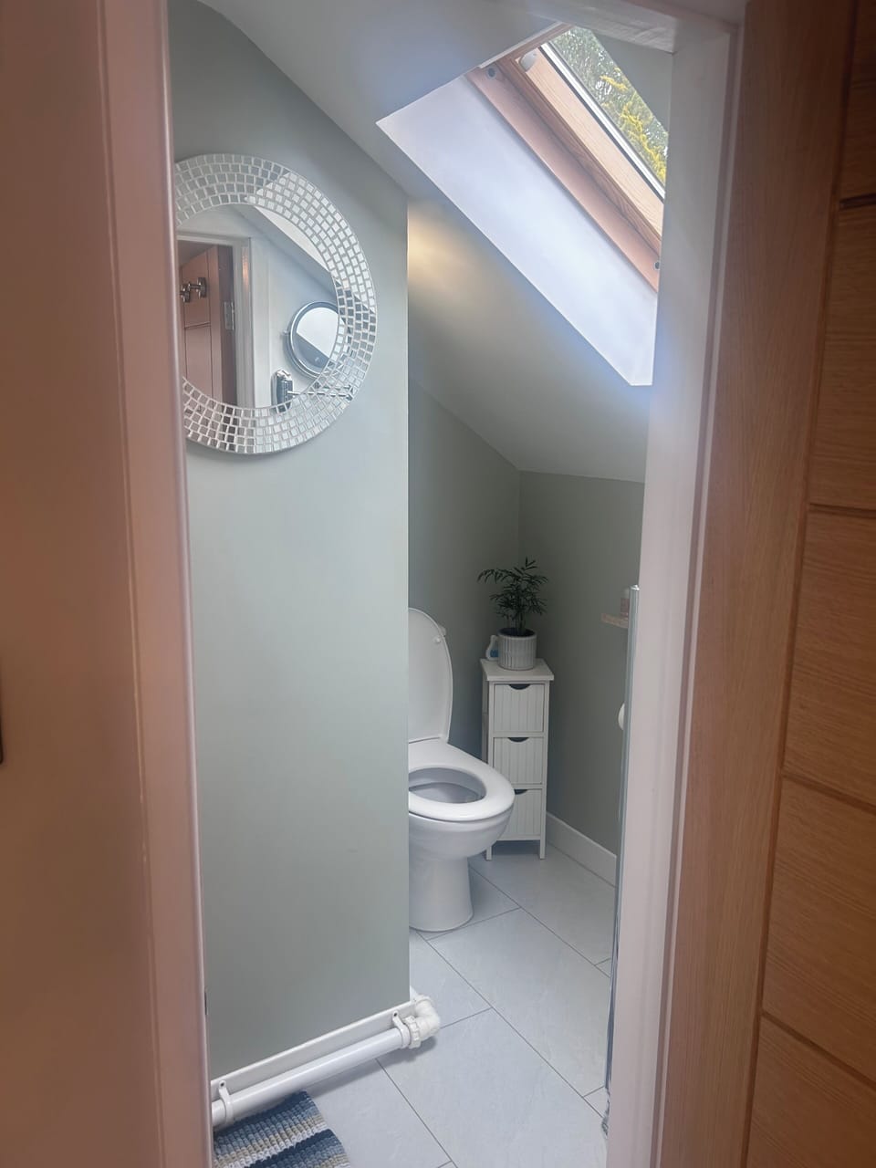 Double Room | Bathroom | Free toiletries, hair dryer, towels, soap