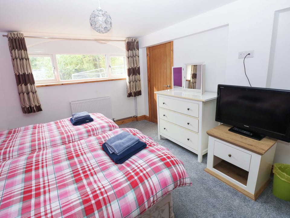Pendre Barn Cottage in Clydau