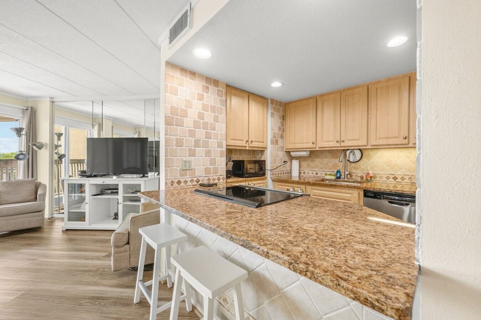 Open Concept Living Room & Kitchen