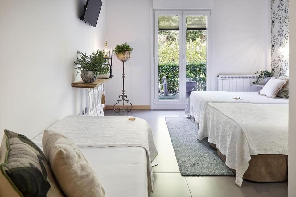 Triple Room, Terrace | Free WiFi, wheelchair access