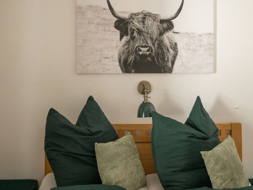 Furniture, Interior Design, Picture Frame, Room, Cushion, Throw Pillow, Pillow, Living Room, Natural Material, Modern Art