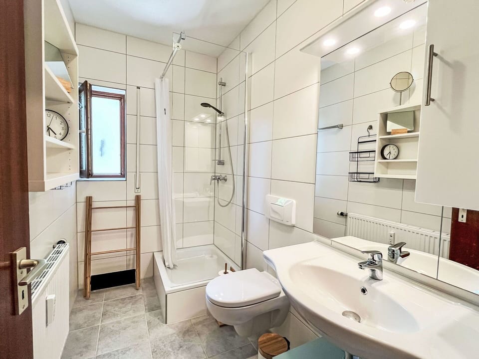 Interior Design, Flooring, Floor, Bathroom, Plumbing Fixture, Bathroom Sink, Room, Ceiling, Sink, Tap
