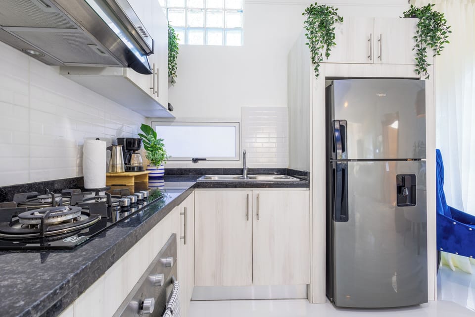 Comfort Villa, Pool View | Private kitchen | Coffee/tea maker, toaster, coffee grinder, freezer