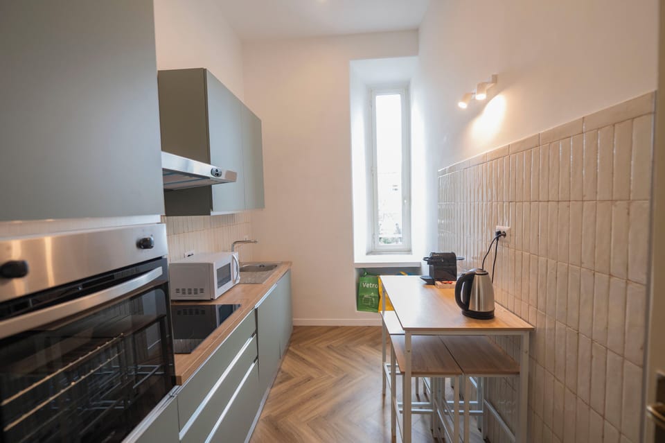 Deluxe Apartment | Private kitchen