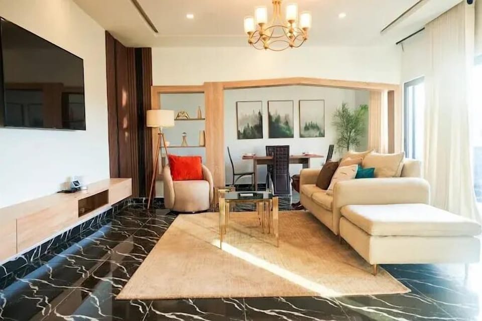 Family Apartment, Balcony, City View | Living area