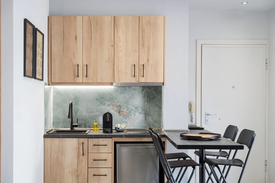 Apartment, Mountain View | Private kitchen | Full-size fridge, espresso maker, coffee/tea maker, electric kettle