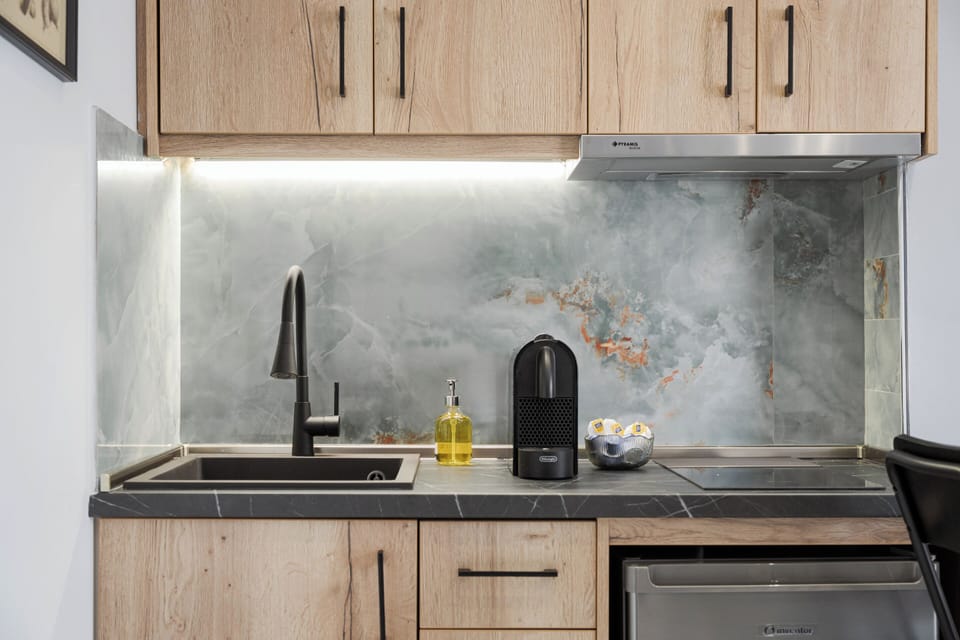 Apartment, Mountain View | Private kitchen | Full-size fridge, espresso maker, coffee/tea maker, electric kettle