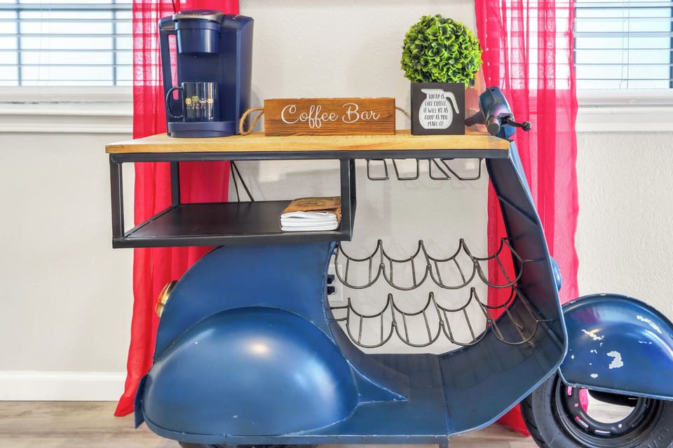 Start your morning off with a stop at the coffee bar