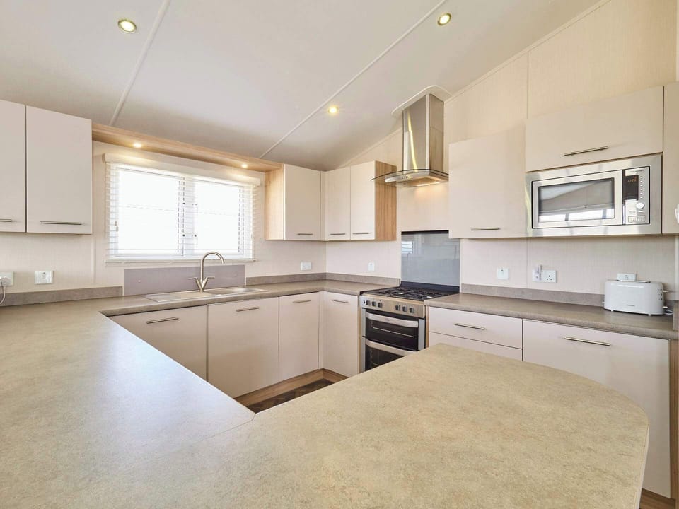 Clearwater Willey Lodge, Leysdown-on-Sea - Host & Stay