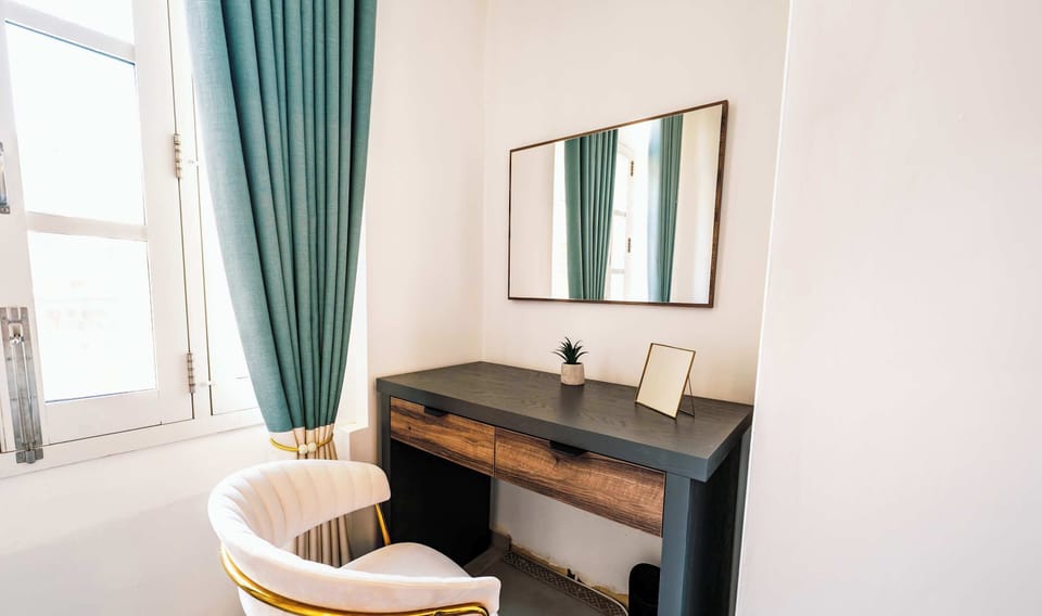 Dressing Table