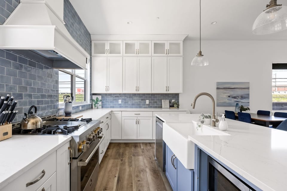 Fully Equipped Chef’s Kitchen | Large Island Seating and Premium Appliances Make Entertaining Easy