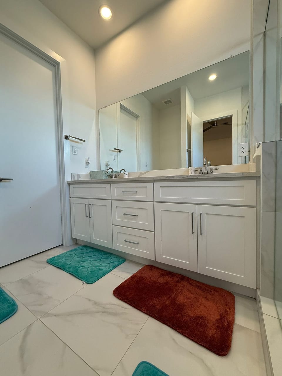 House, 3 Bedrooms | Bathroom | Free toiletries, soap, shampoo, toilet paper
