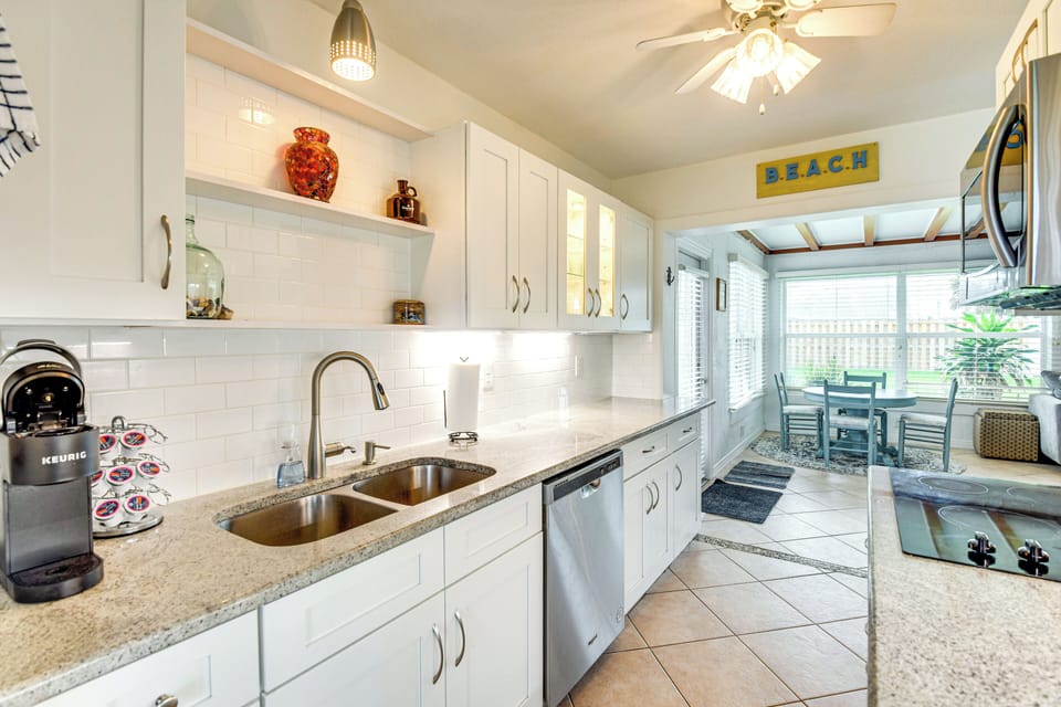 House (2 Bedrooms) | Interior