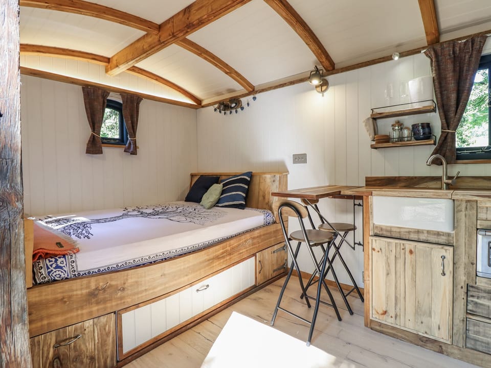 Cottage | 1 bedroom, individually decorated, individually furnished, free WiFi