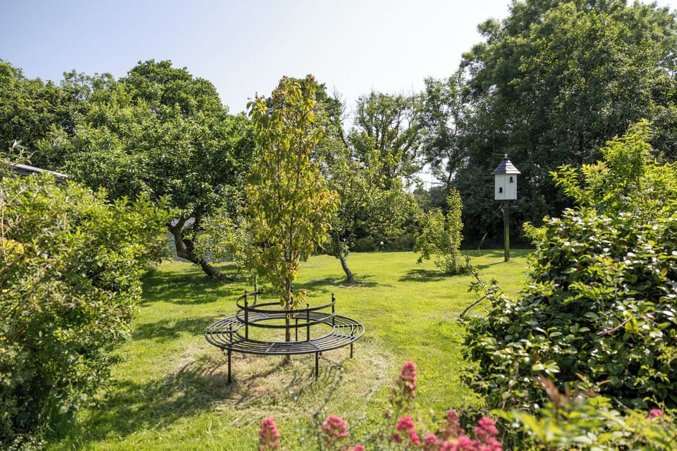 Sound Retreat, peaceful location