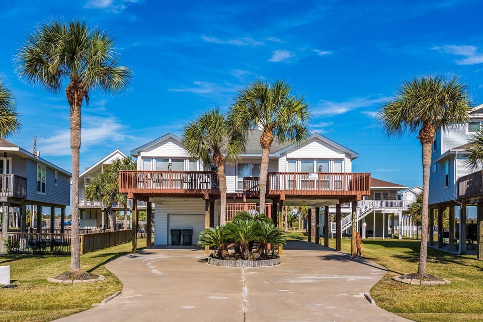 House (3 Bedrooms) | Property amenity