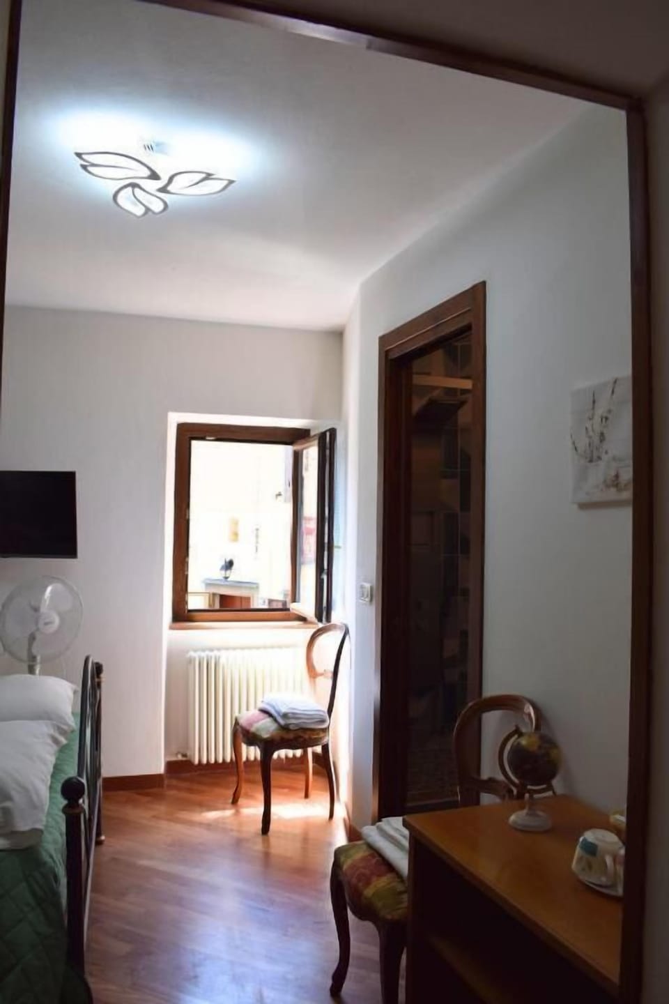 Double Room, Mountain View | WiFi (free)
