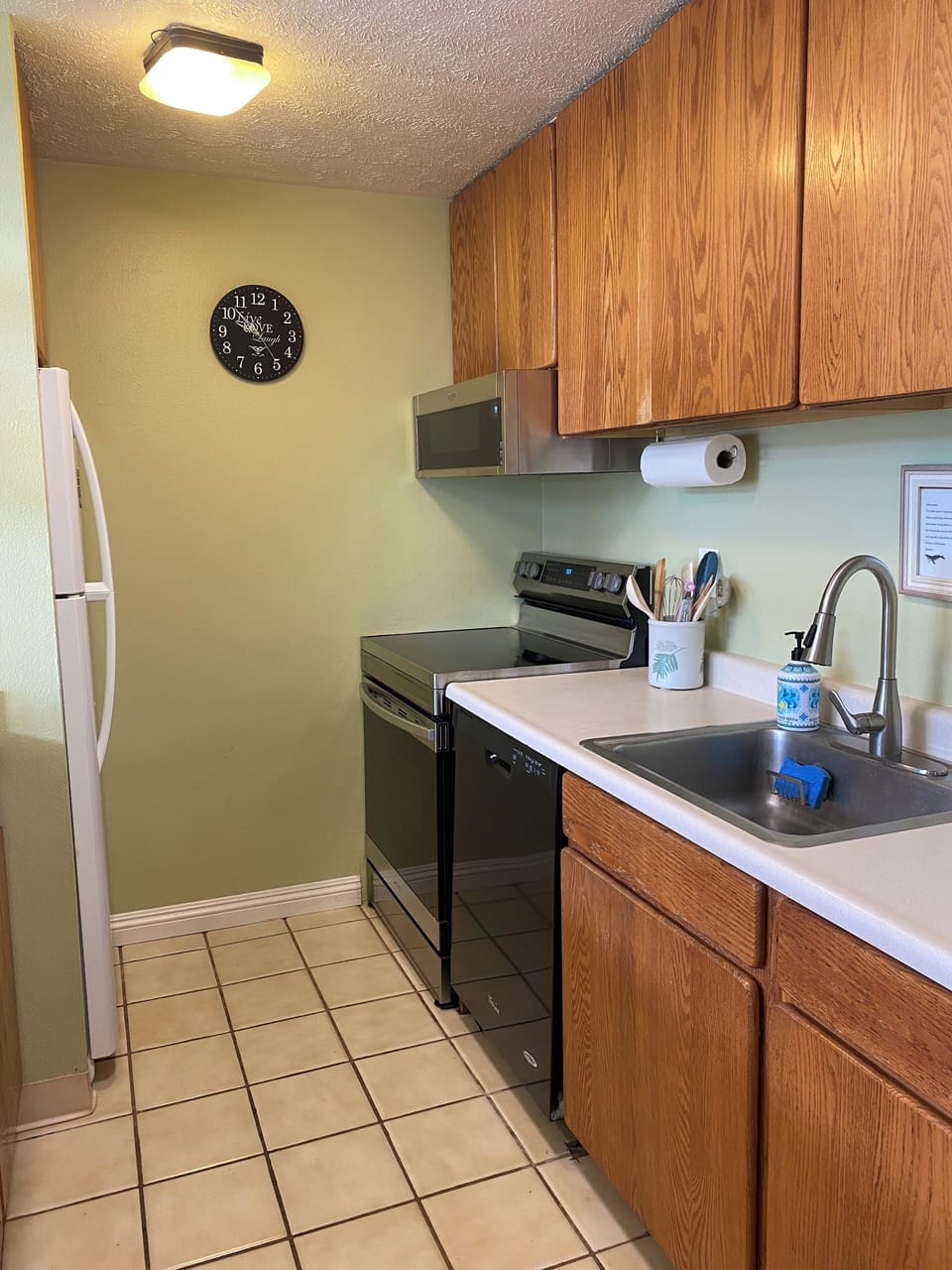 full size kitchen