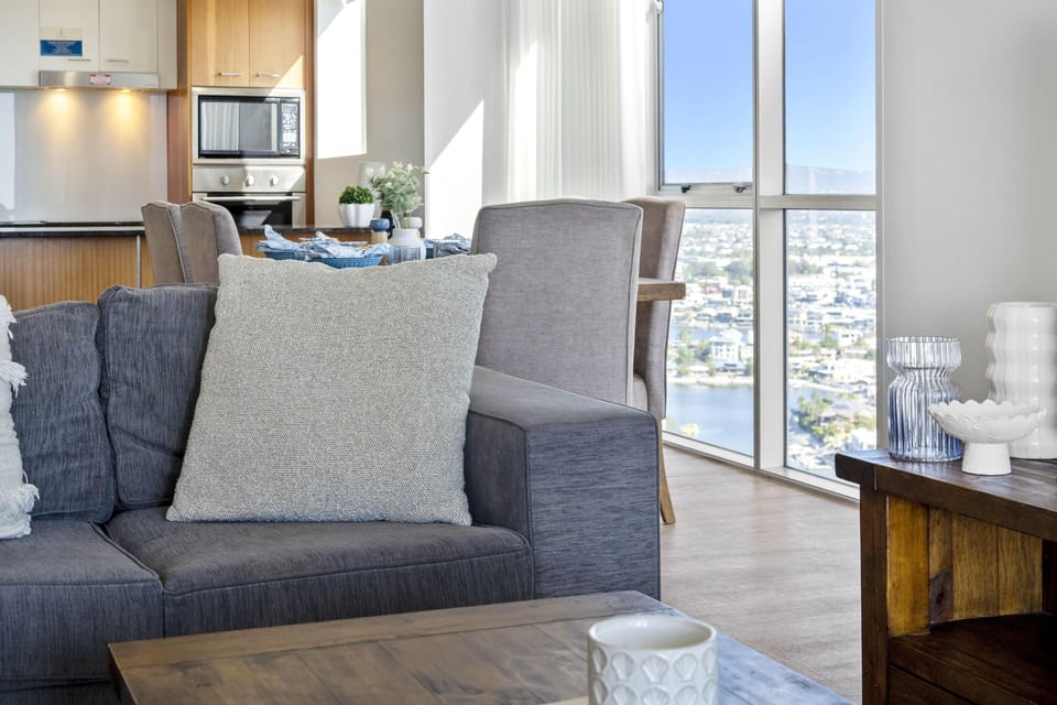 Cozy and elegant living area for the guests to relax