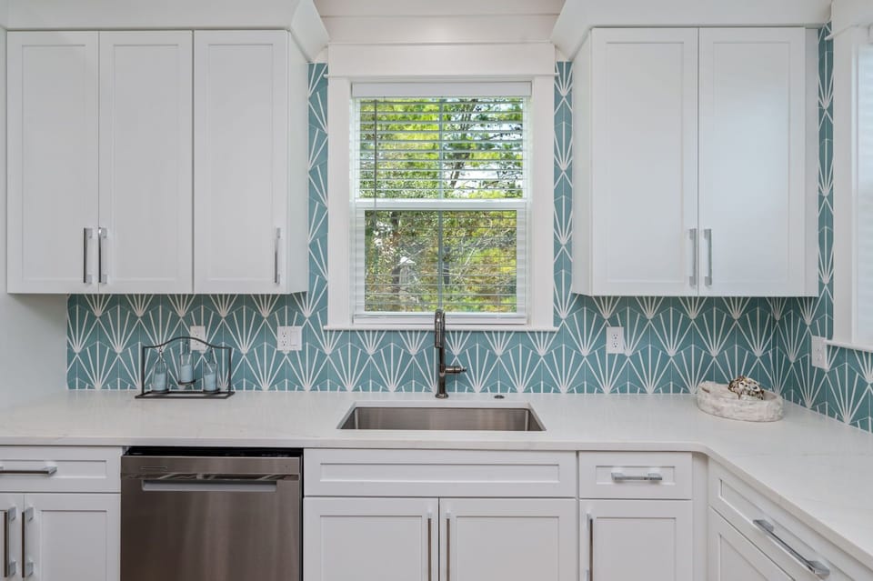 Fully stocked kitchen for all your family's cooking needs!