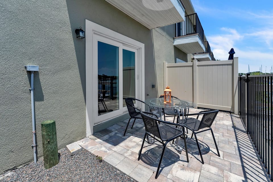 Private deck