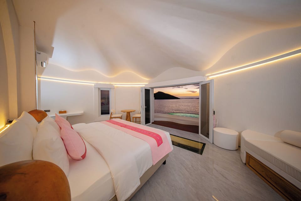 Luxury Ocean Pool Villa | WiFi (free)
