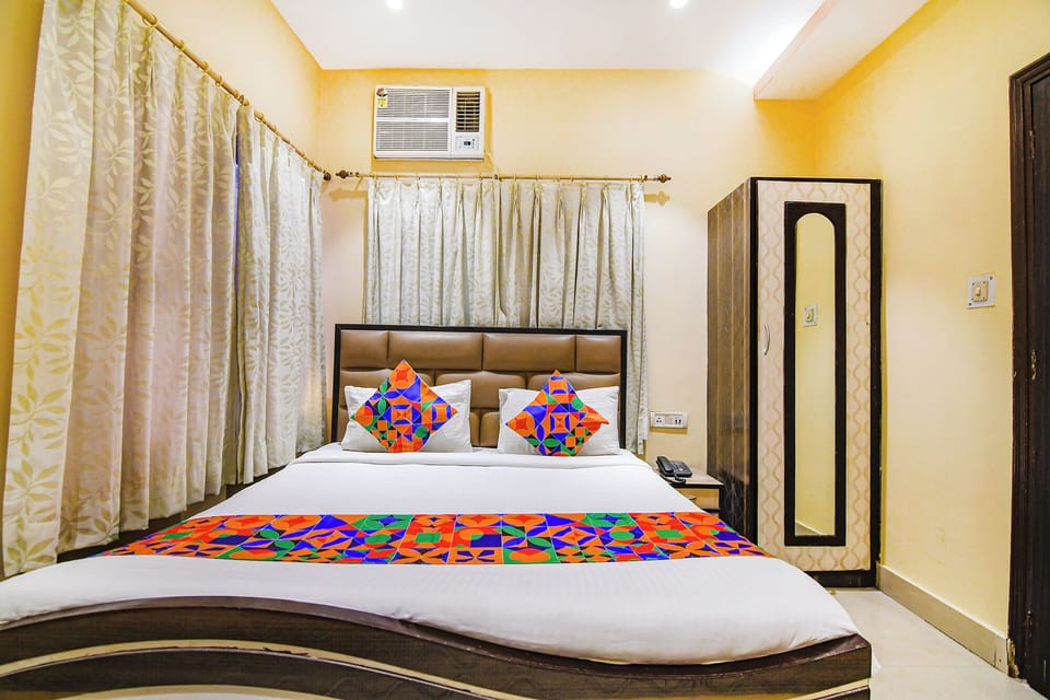 Deluxe Room | Egyptian cotton sheets, premium bedding, in-room safe, free WiFi
