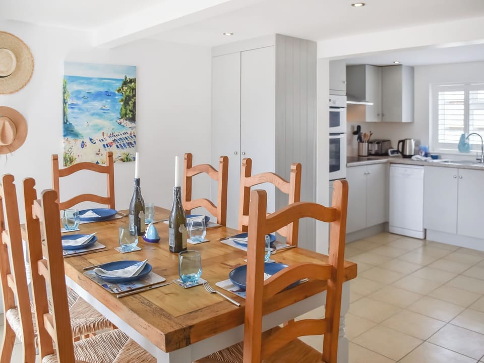 Dining Area | Beachman&rsquo;s Cottage, Great Yarmouth