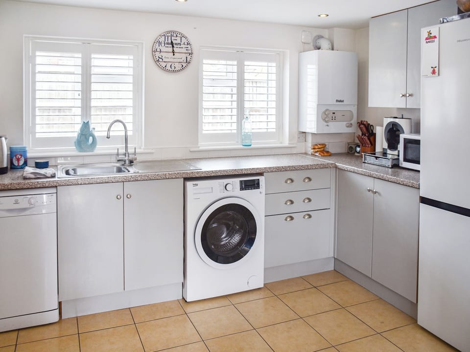 Kitchen | Beachman&rsquo;s Cottage, Great Yarmouth
