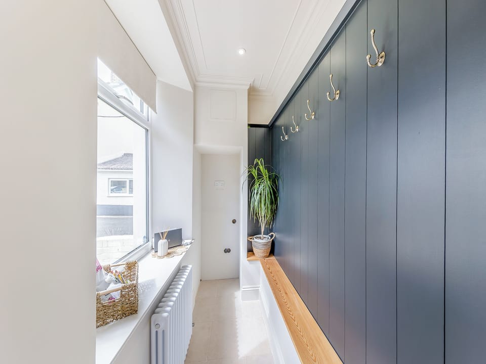 Hallway | Lansdowne House, Brecon