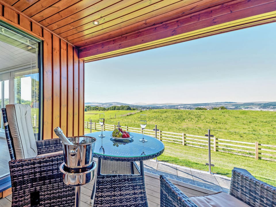 Sitting-out-area | Glencoe Luxury Lodge, Erskine