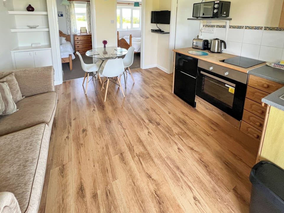 On-site amenities | Willow Apartment - Moorhead Country Holidays, Woolfardisworthy, Clovelly