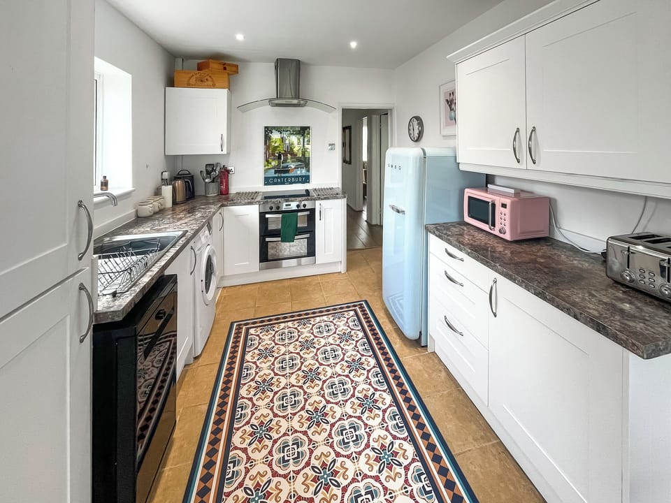 Kitchen | Duckling Cottage, Canterbury